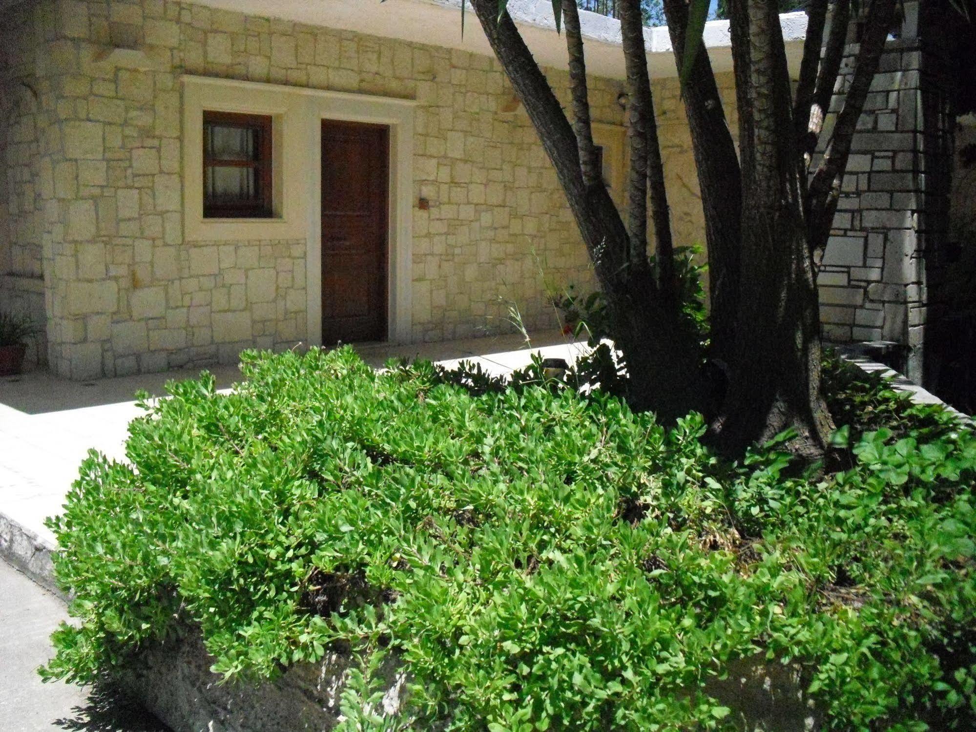 Roústika Mountain Vista Resort מראה חיצוני תמונה